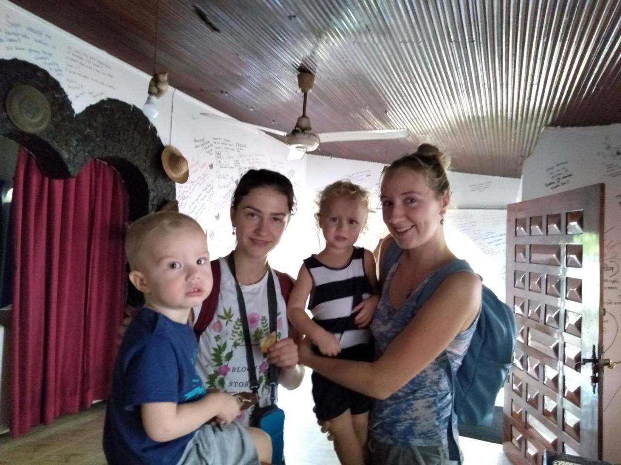 Selahn Inn Katunayaka Dış mekan fotoğraf